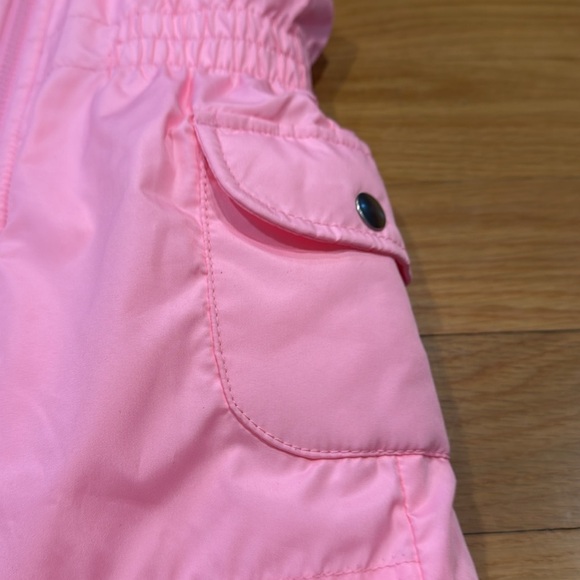 Carter’s pink bib snowpants size 12 months . - Picture 4 of 6